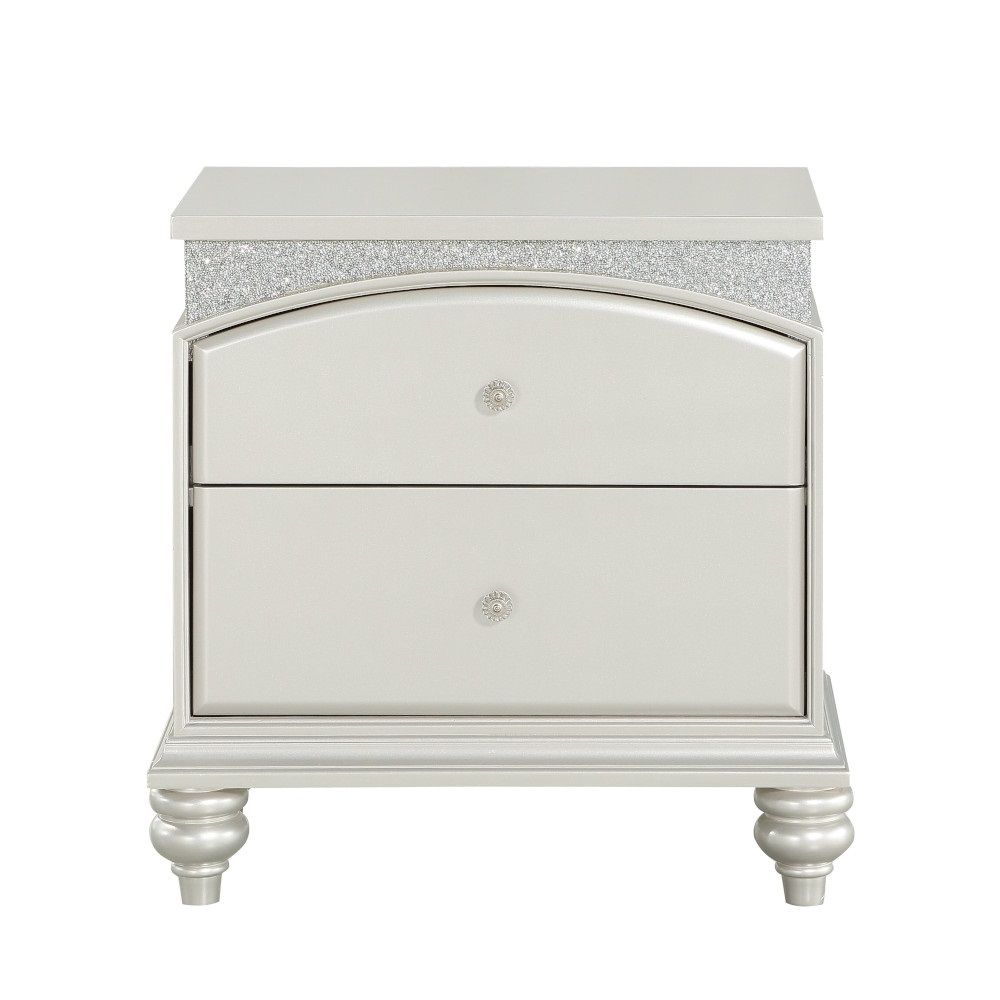 Maverick - Nightstand - Platinum