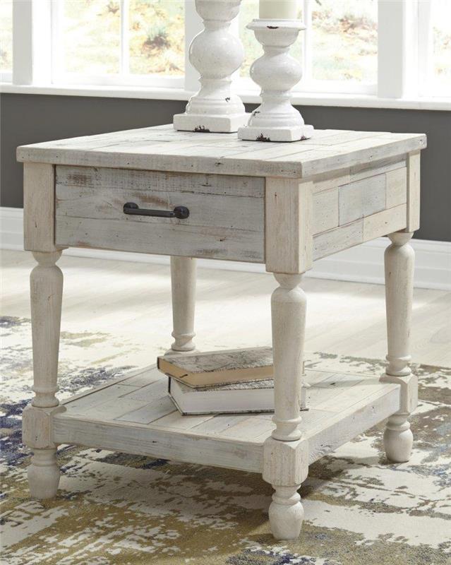 Shawnalore End Table - (T7823)