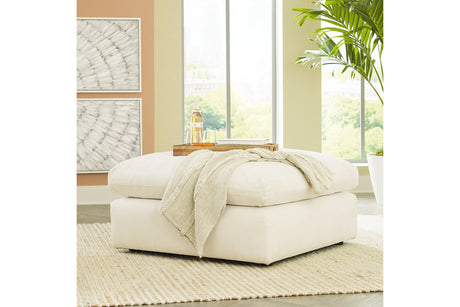 Next-gen Gaucho Oversized Accent Ottoman - (1540408)