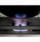 Caf(eback)(TM) 48" Commercial-Style Gas Rangetop with 6 Burners and Integrated Griddle (Natural Gas) - (CGU486P2TS1)