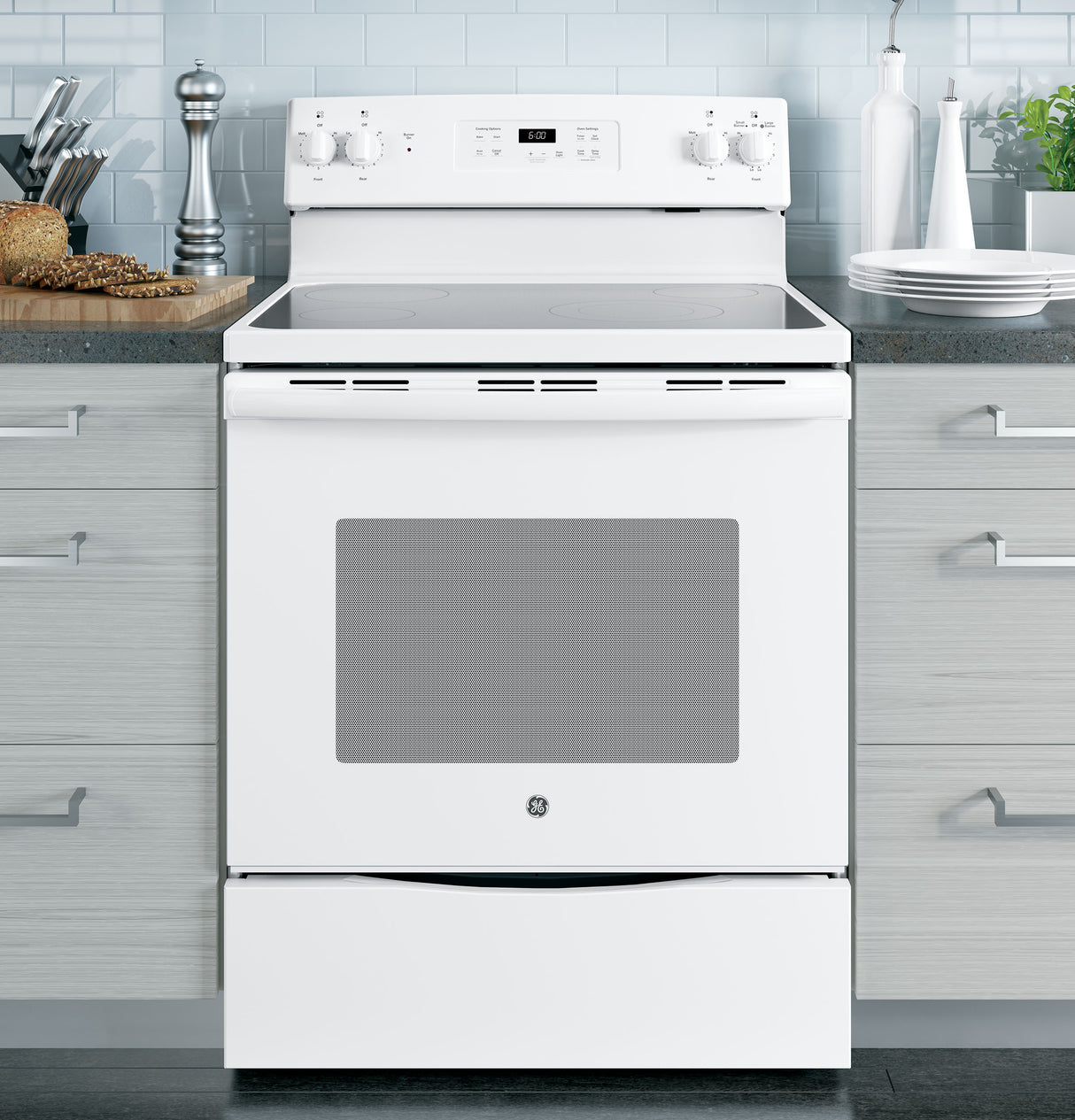 GE(R) 30" Free-Standing Electric Range - (JBS60DKWW)