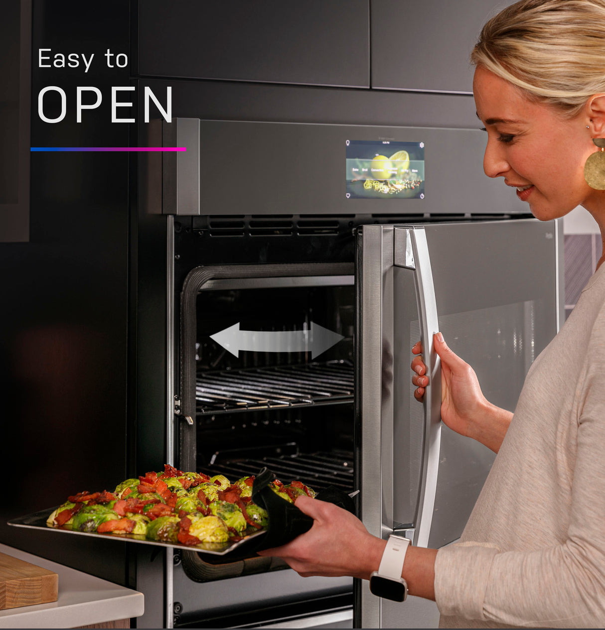 GE Profile(TM) 30" Smart Built-In Convection Single Wall Oven with Right-Hand Side-Swing Doors - (PTS700RSNSS)