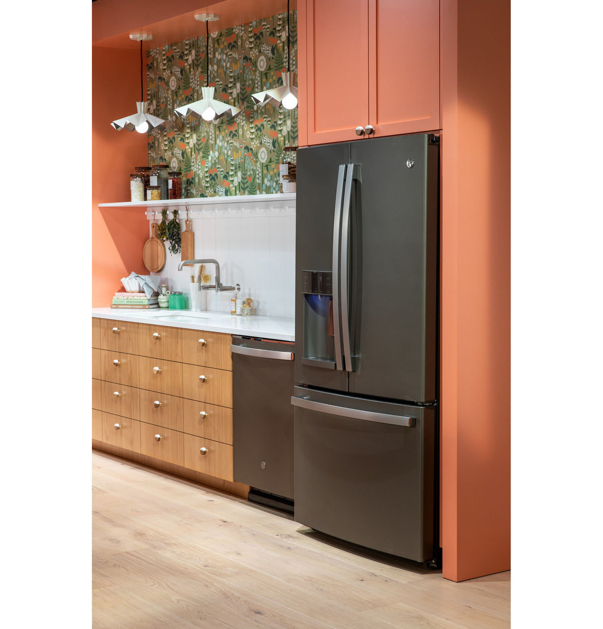 GE(R) ENERGY STAR(R) 22.1 Cu. Ft. Counter-Depth French-Door Refrigerator - (GYE22GMNES)