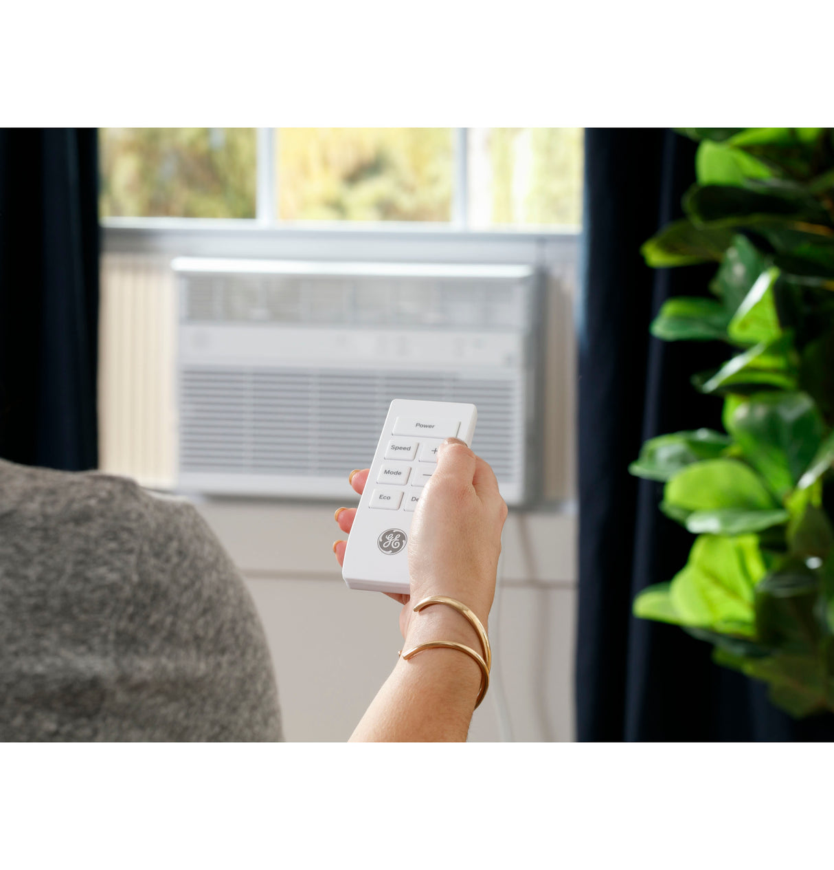 GE(R) ENERGY STAR(R) 8,000 BTU Smart Electronic Window Air Conditioner for Medium Rooms up to 350 sq. ft. - (AHEK08AC)