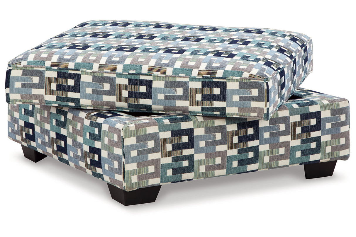 Valerano Ottoman With Storage - (3340411)