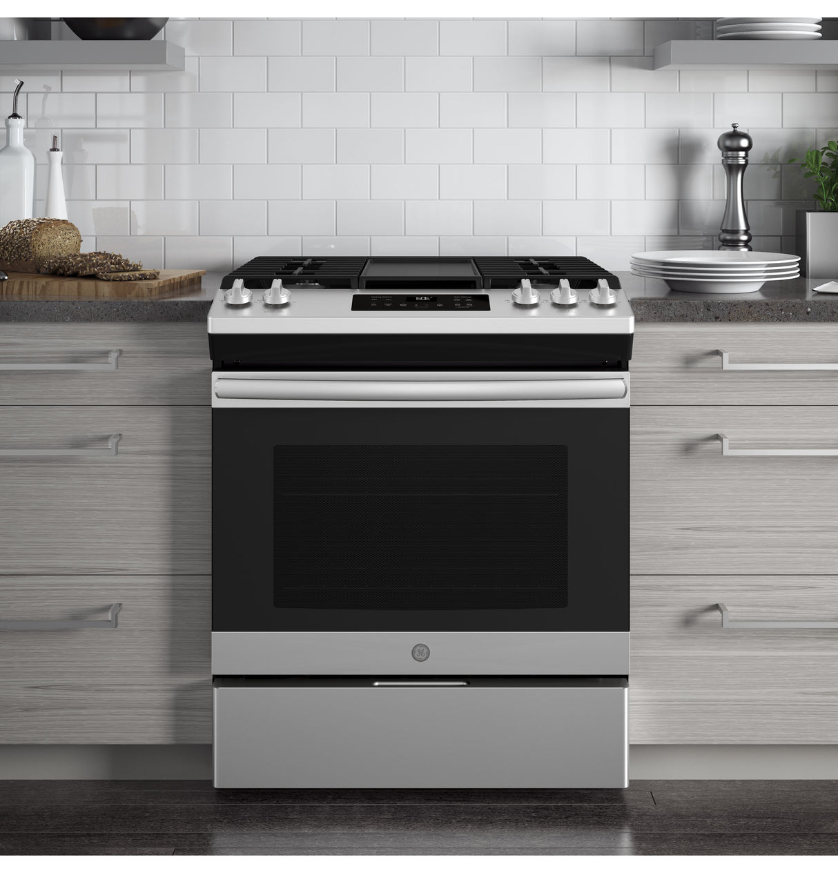 GE(R) 30" Slide-In Front Control Gas Range - (JGSS66SELSS)