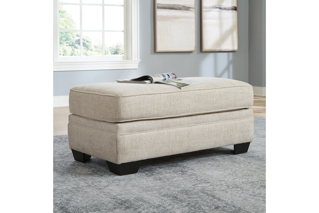 Rilynn Ottoman - (3480914)