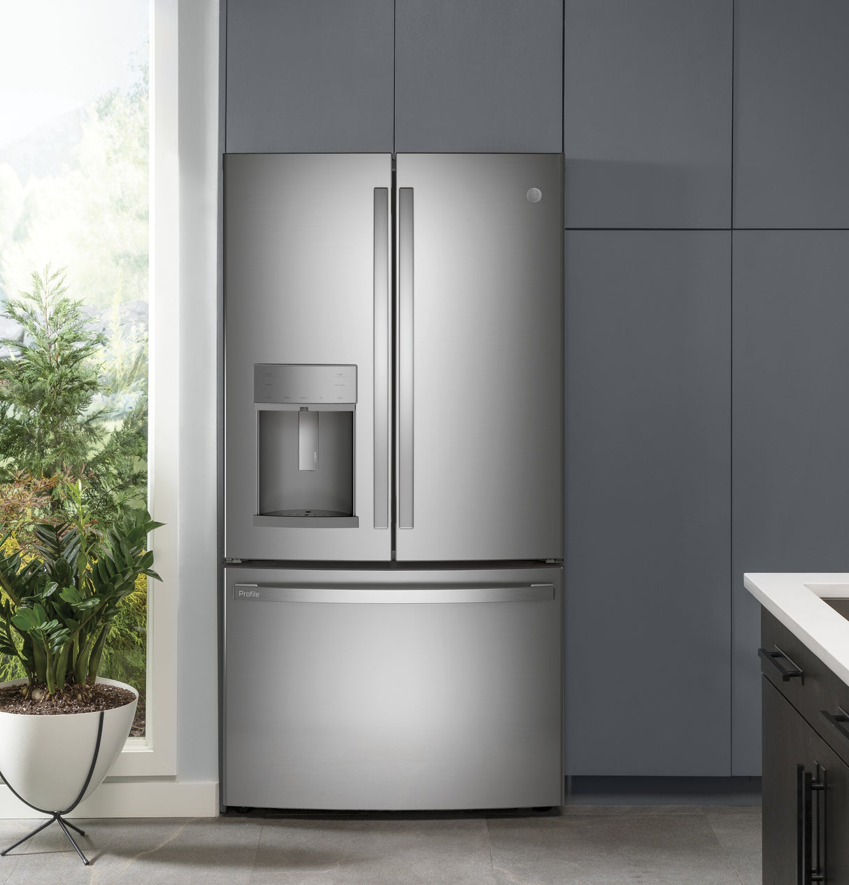 GE Profile(TM) Series 22.1 Cu. Ft. Counter-Depth Fingerprint Resistant French-Door Refrigerator with Door In Door and Hands-Free AutoFill - (PYD22KYNFS)