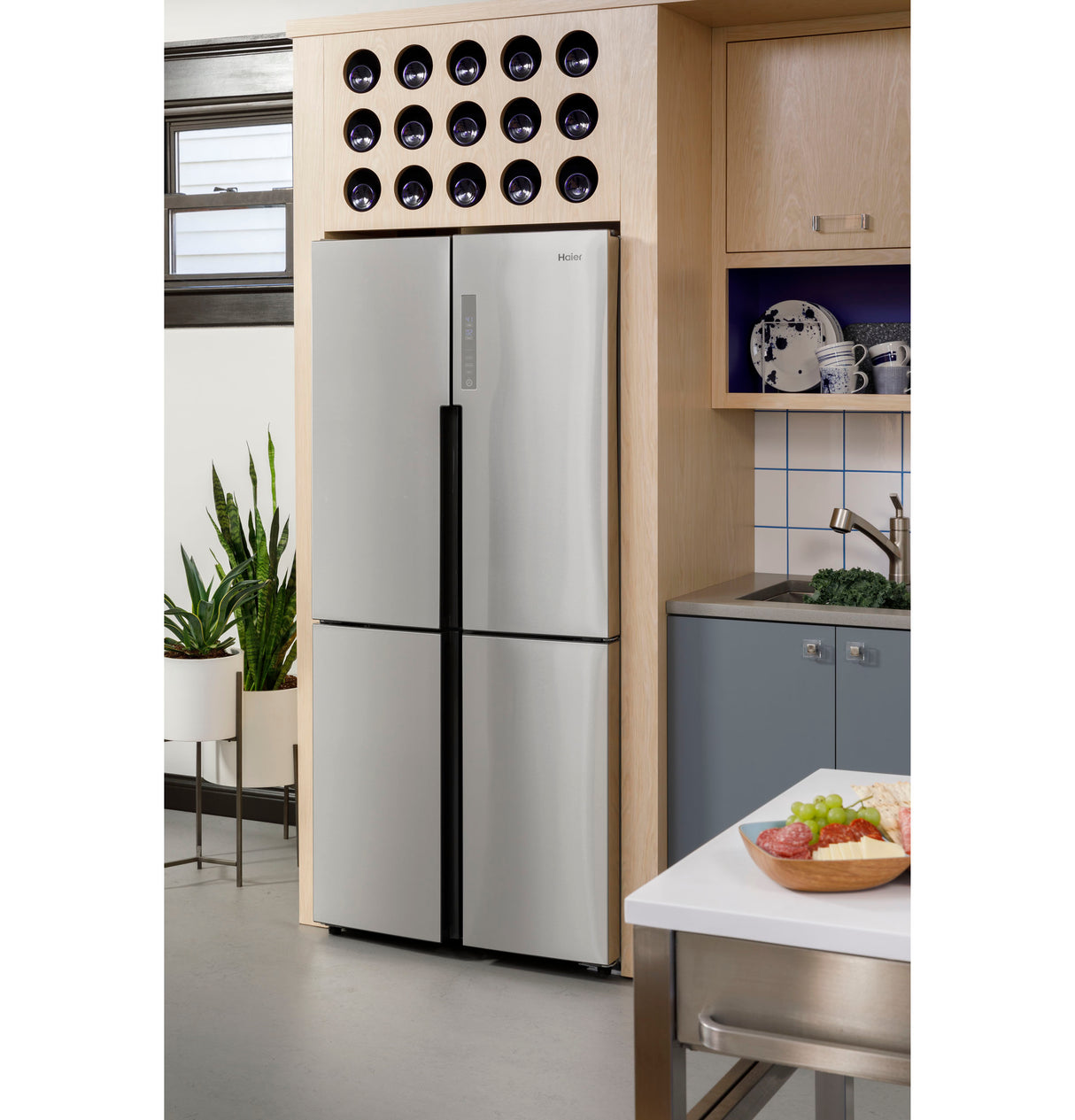 16.8 Cu. Ft. Quad Door Refrigerator - (QHE16HYPFS)