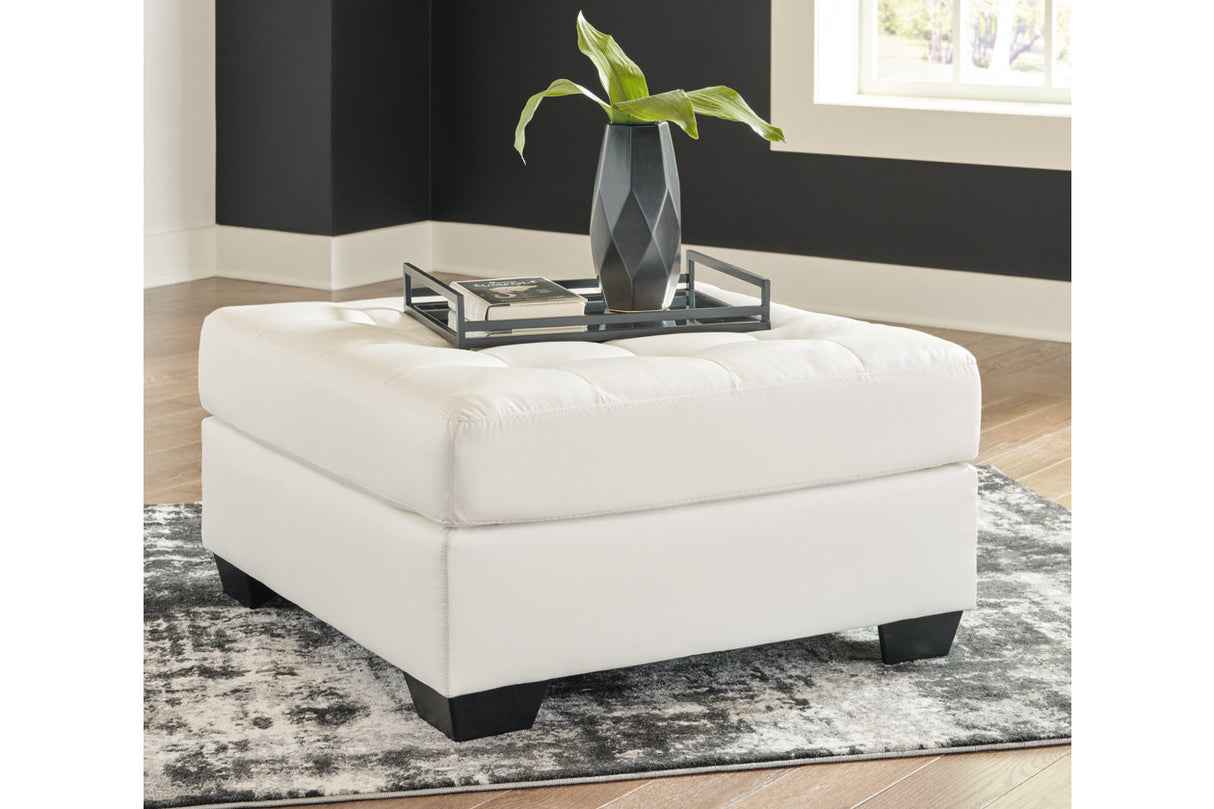 Donlen Oversized Accent Ottoman - (5970308)