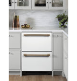 Caf(eback)(TM) 5.7 Cu. Ft. Built-In Dual-Drawer Refrigerator - (CDE06RP4NW2)