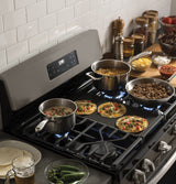 GE(R) 30" Free-Standing Gas Range - (JGBS66EEKES)