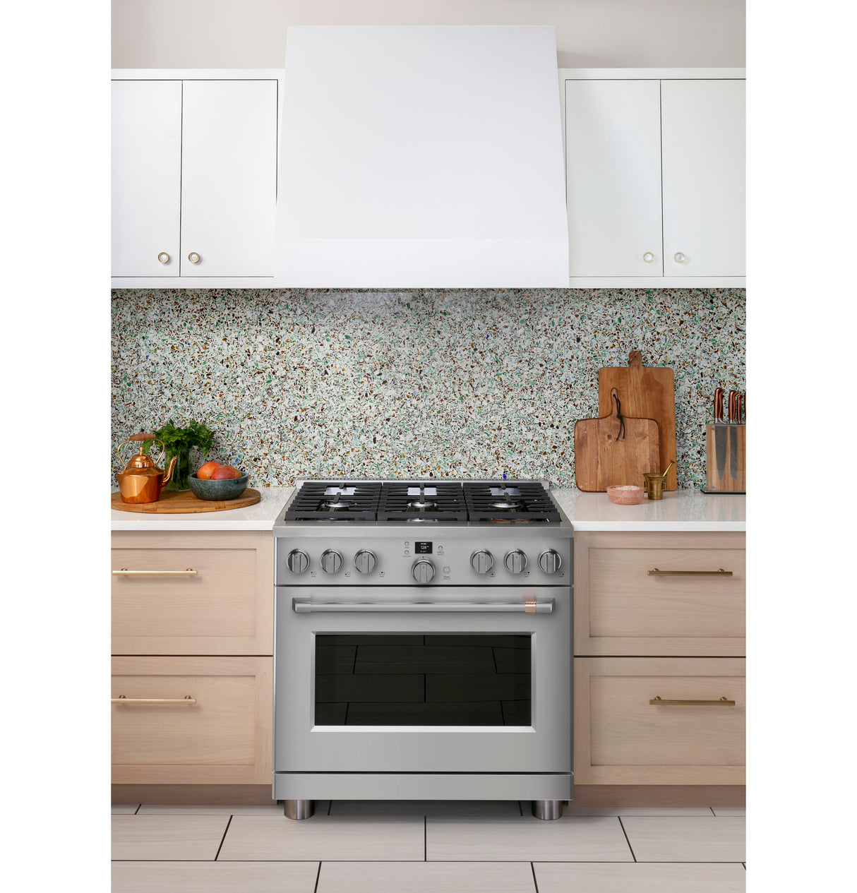 Caf(eback)(TM) 36" Smart Dual-Fuel Commercial-Style Range with 6 Burners (Natural Gas) - (C2Y366P2TS1)