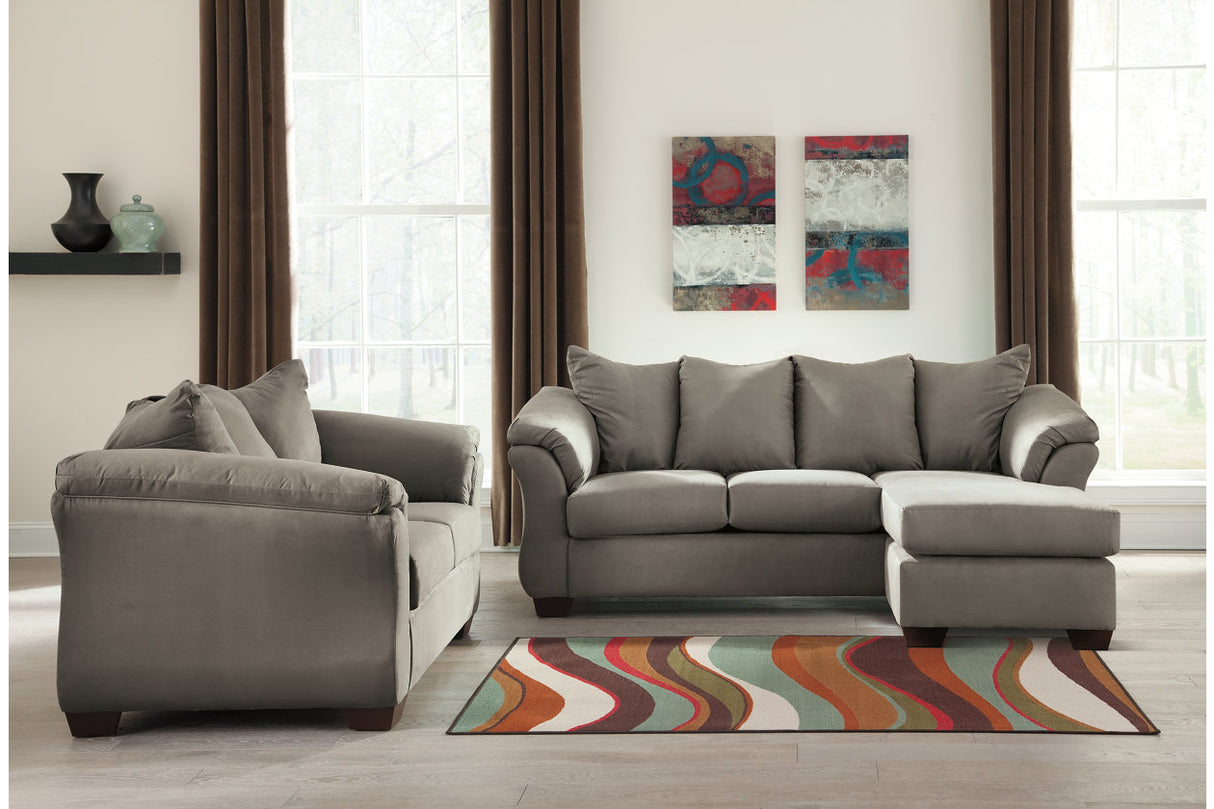 Darcy Sofa Chaise With Loveseat - (75005U6)