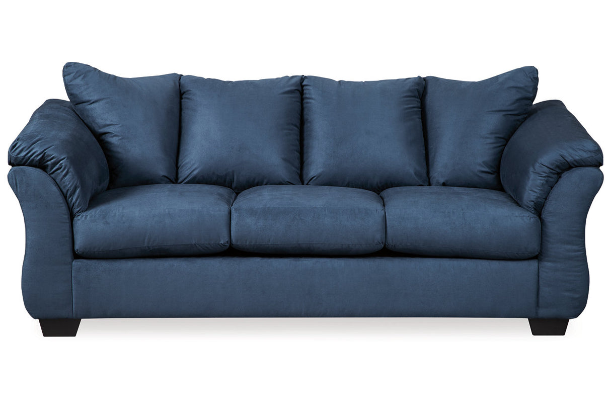 Darcy Sofa - (7500738)