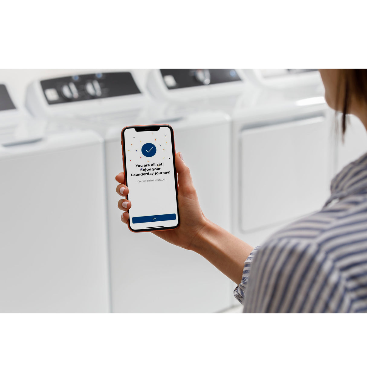 GE(R) 4.2 cu. ft. Capacity Commercial Washer with Stainless Steel Basket, Built-In App Payment System SITE WIFI REQUIRED - (VTW525ASRWB)