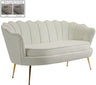 Gardenia - Loveseat