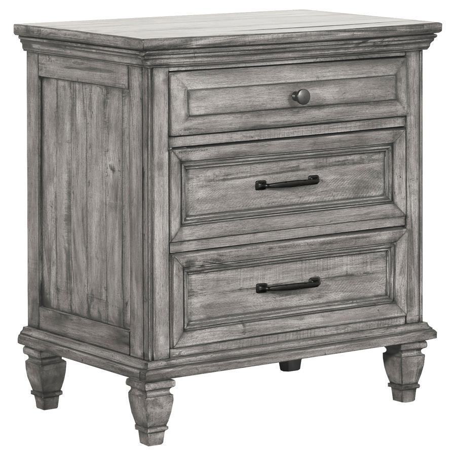 Avenue - 3-Drawer Nightstand