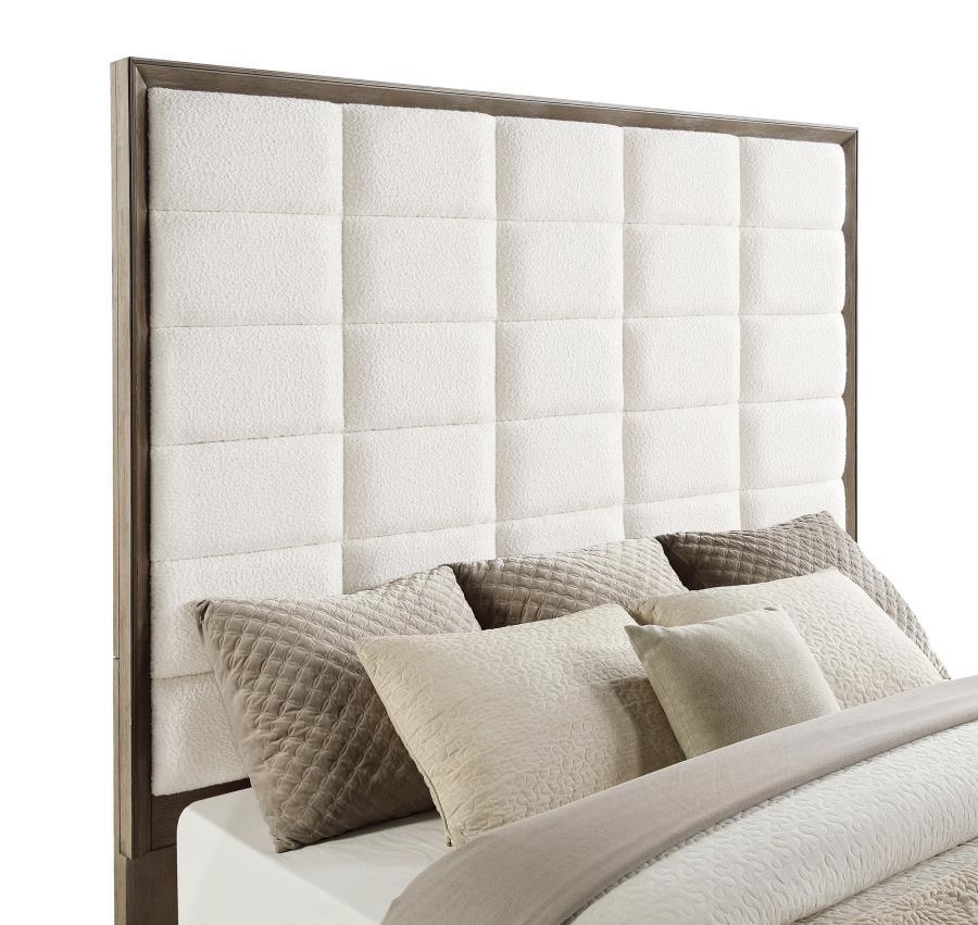 Durango - Upholstered Bed Peppercorn