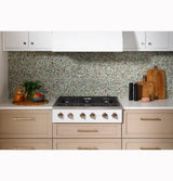 Caf(eback)(TM) 36" Commercial-Style Gas Rangetop with 6 Burners (Natural Gas) - (CGU366P4TW2)