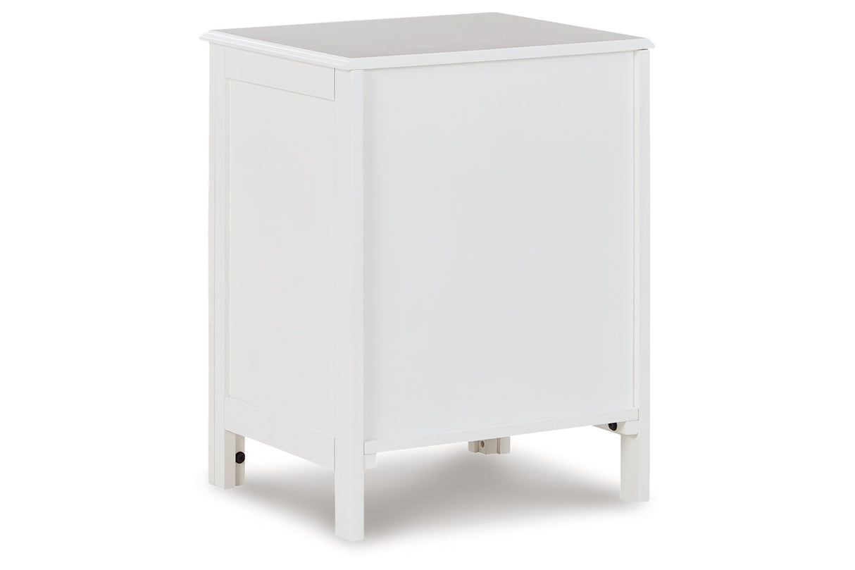 Opelton Accent Cabinet - (A4000377)