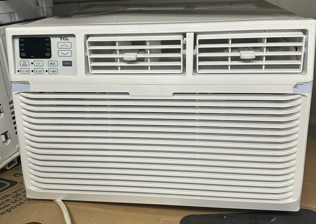 SCRATCH AND DENT Window Air Conditioner