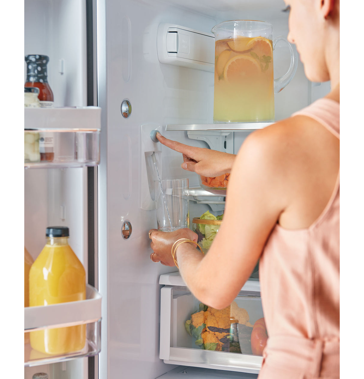 Caf(eback)(TM) ENERGY STAR(R) 23.1 Cu. Ft. Smart Counter-Depth French-Door Refrigerator - (CWE23SP2MS1)