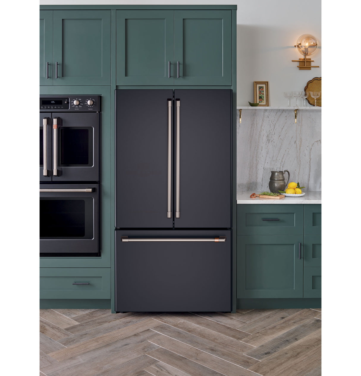 Caf(eback)(TM) ENERGY STAR(R) 23.1 Cu. Ft. Smart Counter-Depth French-Door Refrigerator - (CWE23SP3MD1)