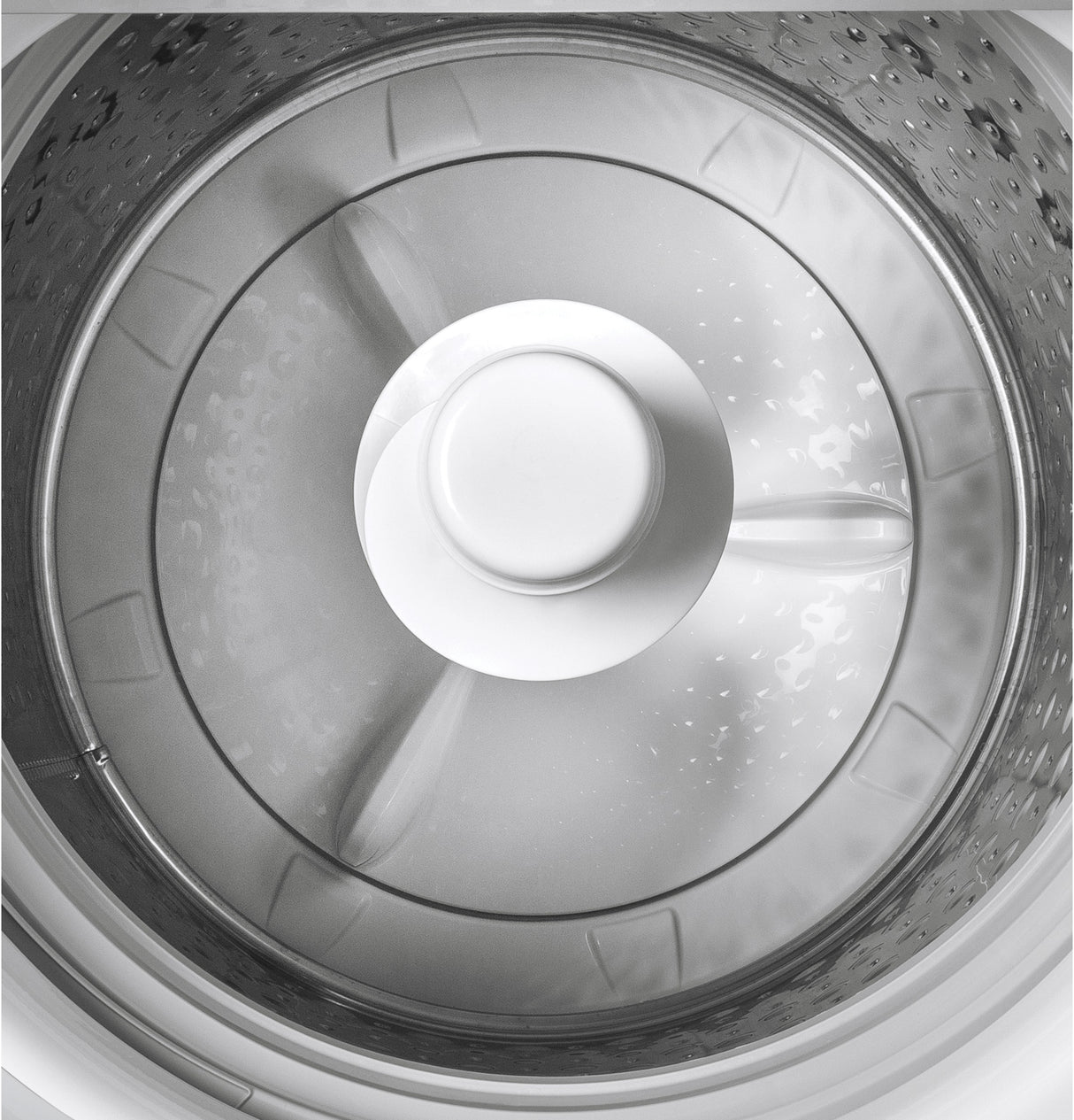 GE(R) ENERGY STAR(R) 5.0 cu. ft. Capacity Smart Washer with Sanitize w/Oxi and SmartDispense - (GTW845CSNWS)