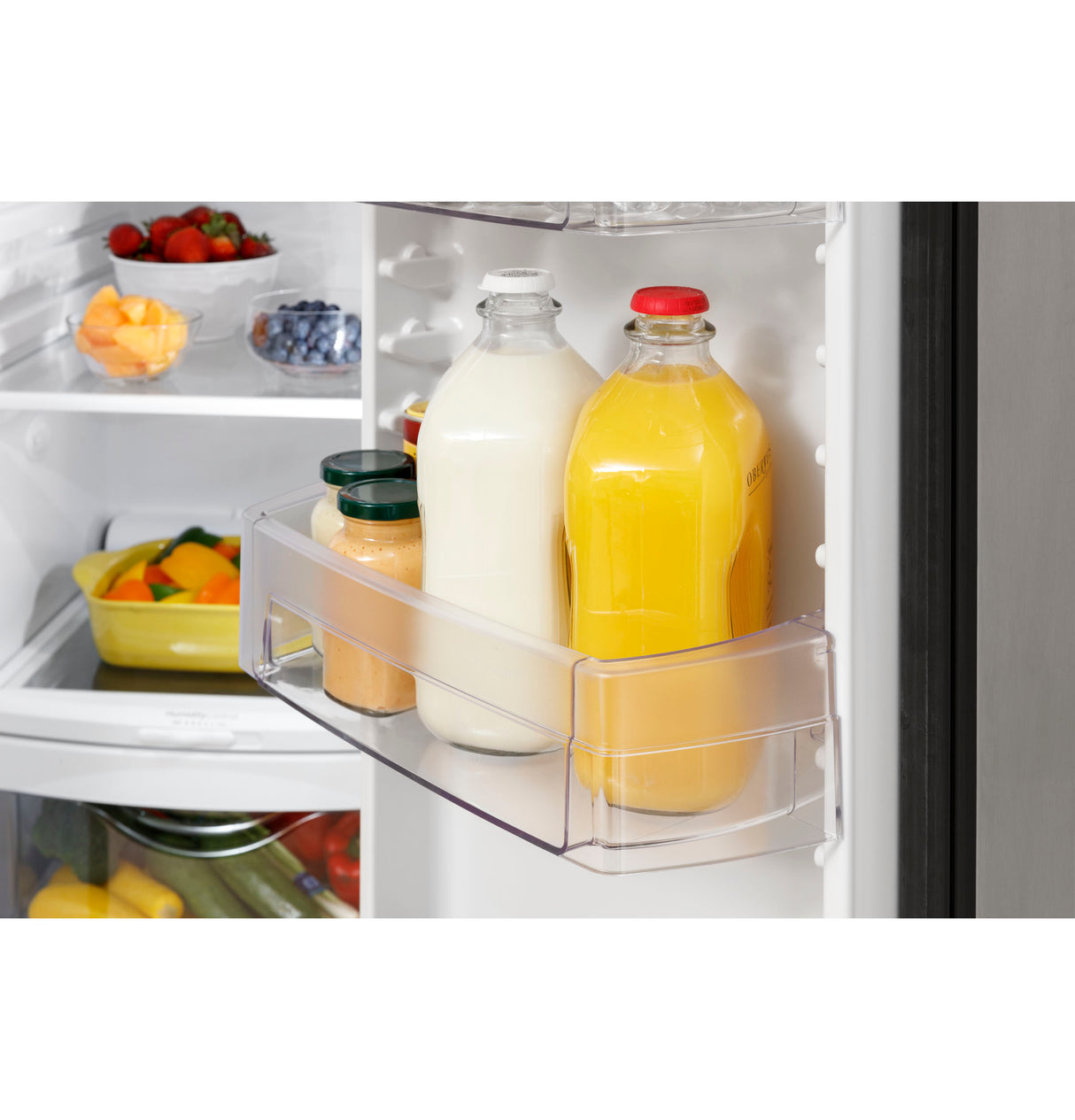 GE(R) 25.3 Cu. Ft. Side-By-Side Refrigerator - (GSS25GGPWW)
