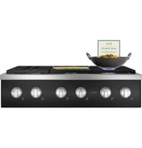 Caf(eback)(TM) 36" Commercial-Style Gas Rangetop with 6 Burners (Natural Gas) - (CGU366P3TD1)