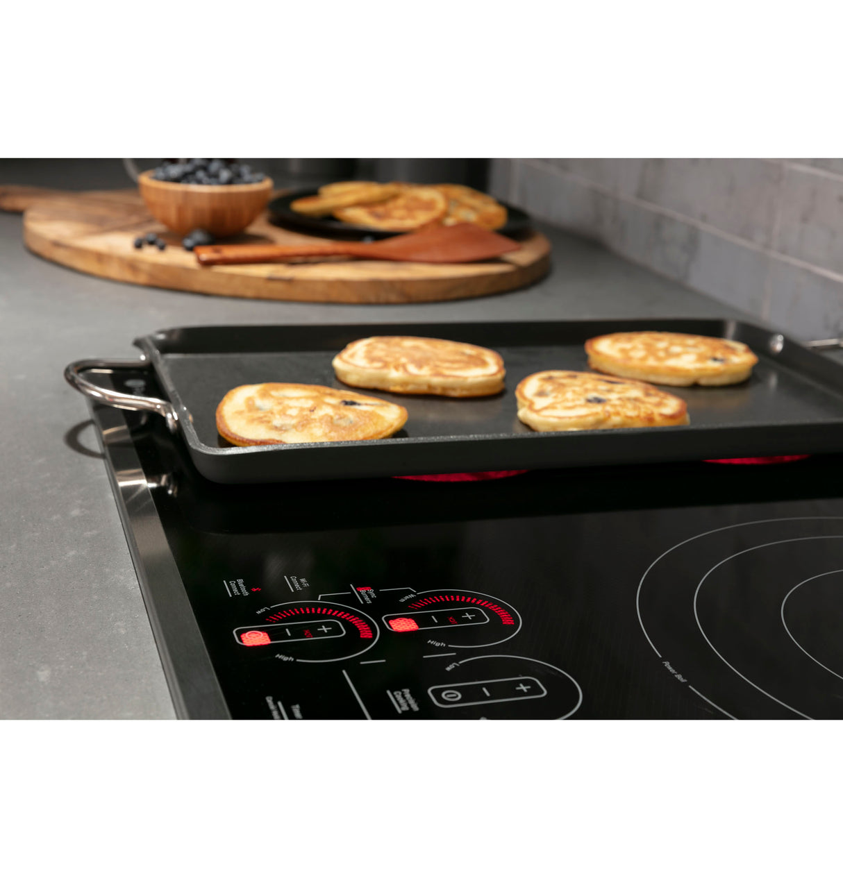 GE Profile(TM) 30" Built-In Touch Control Electric Cooktop - (PEP9030STSS)