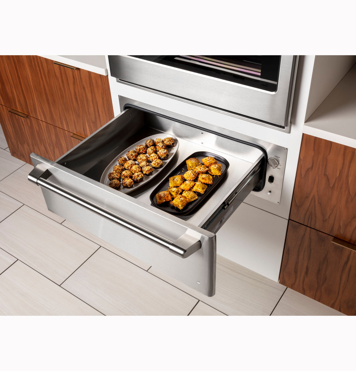 Caf(eback)(TM) 30" Warming Drawer - (CTW900P2PS1)