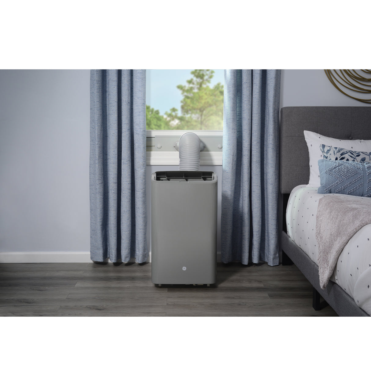 GE(R) 8,500 BTU Heat/Cool Portable Air Conditioner with Dehumidifier and Remote, Grey - (APSD08JASG)