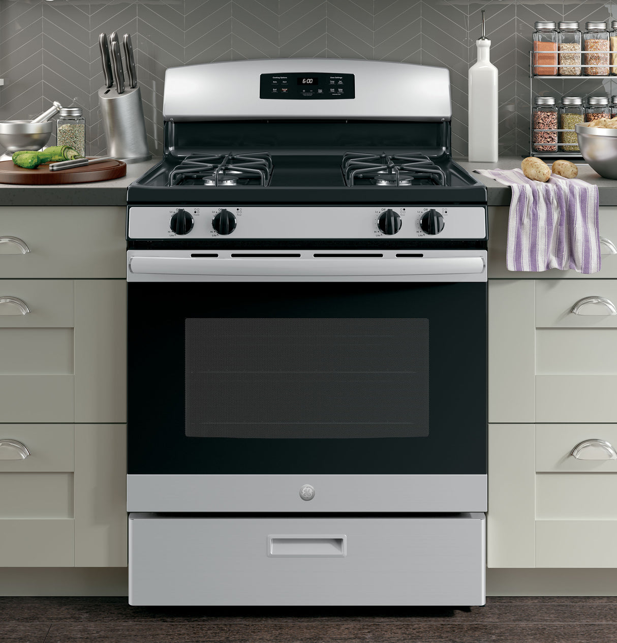 GE(R) 30" Free-Standing Gas Range - (JGBS60REKSS)