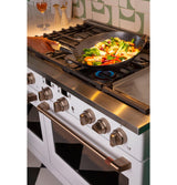 Caf(eback)(TM) 48" Smart Dual-Fuel Commercial-Style Range with 6 Burners and Griddle (Natural Gas) - (C2Y486P4TW2)