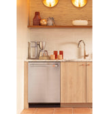 Caf(eback)(TM) ENERGY STAR(R) Stainless Steel Interior Dishwasher with Sanitize and Ultra Wash & Dry - (CDT805P2NS1)