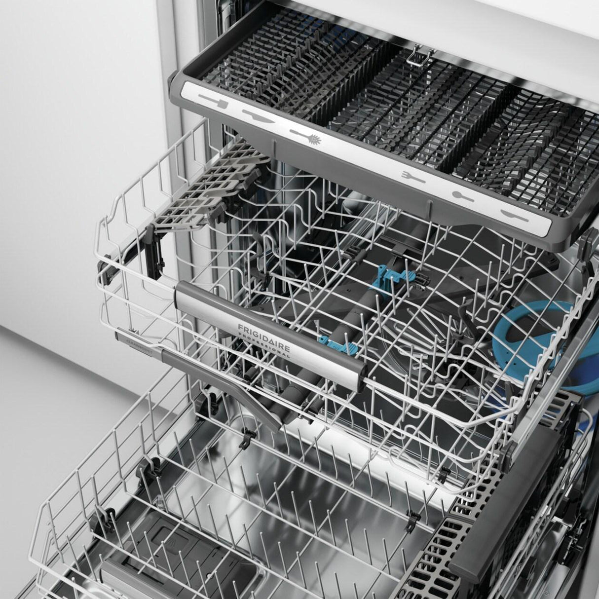 Frigidaire Professional 24" Stainless Steel Tub Built-In Dishwasher with CleanBoost(TM) - (PDSH4816AF)