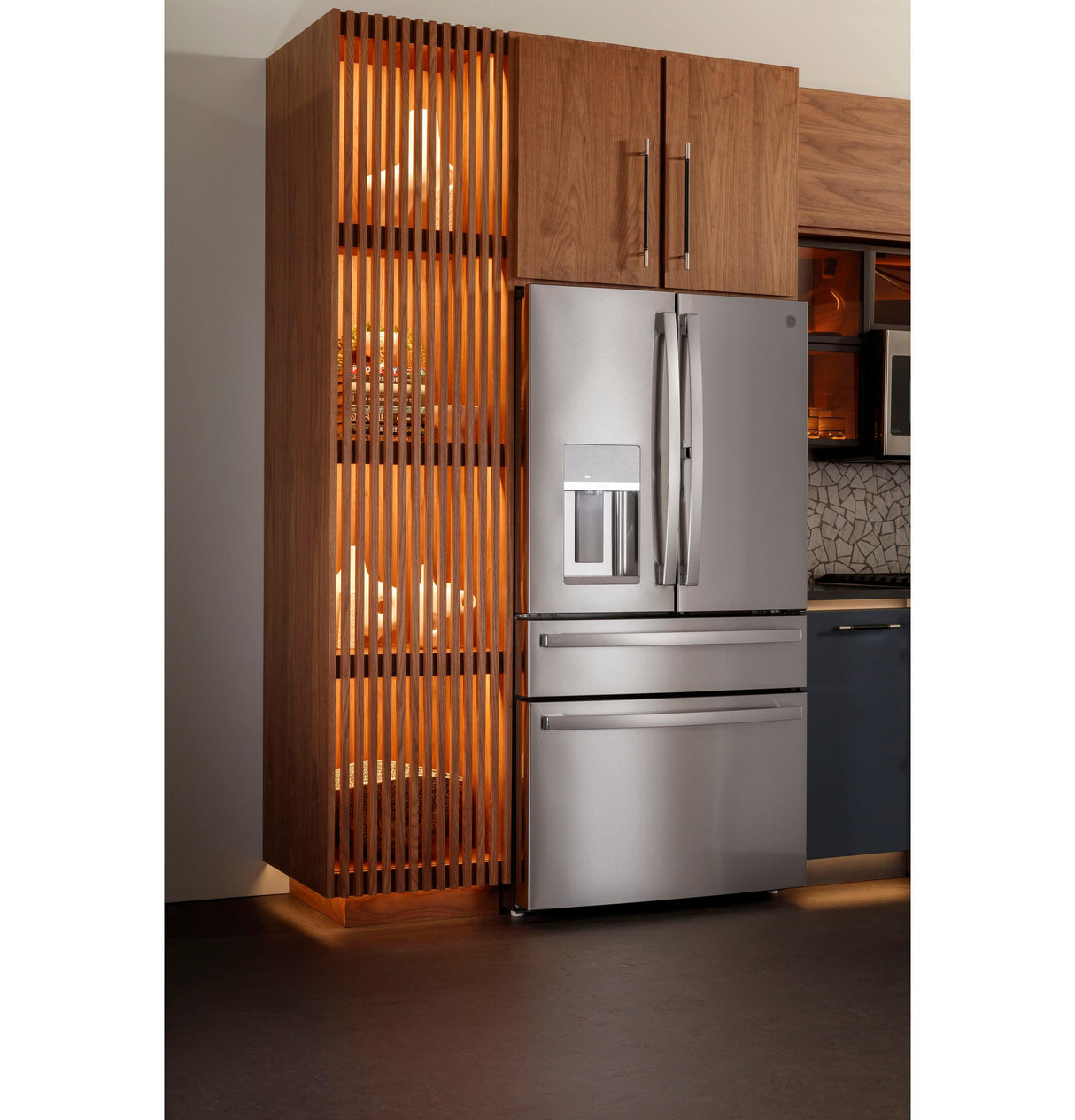 GE Profile(TM) ENERGY STAR(R) 27.9 Cu. Ft. Smart Fingerprint Resistant 4-Door French-Door Refrigerator with Door In Door - (PVD28BYNFS)