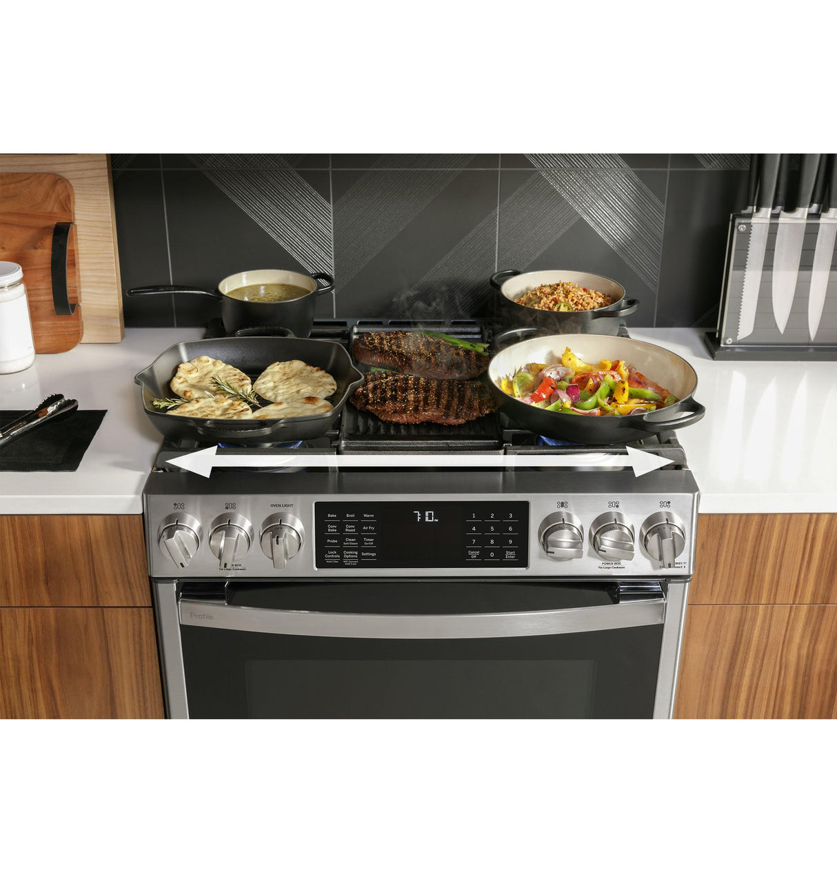 GE Profile(TM) 30" Smart Slide-In Front-Control Gas Fingerprint Resistant Range with No Preheat Air Fry - (PGS930YPFS)