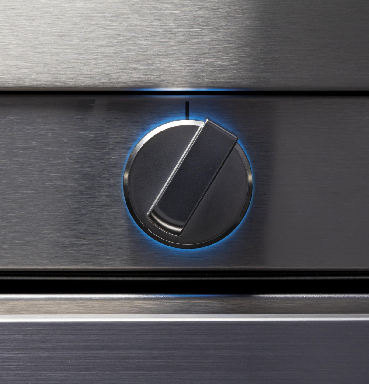 30" Smart Slide-In Gas Range with Convection - (QGSS740RNSS)