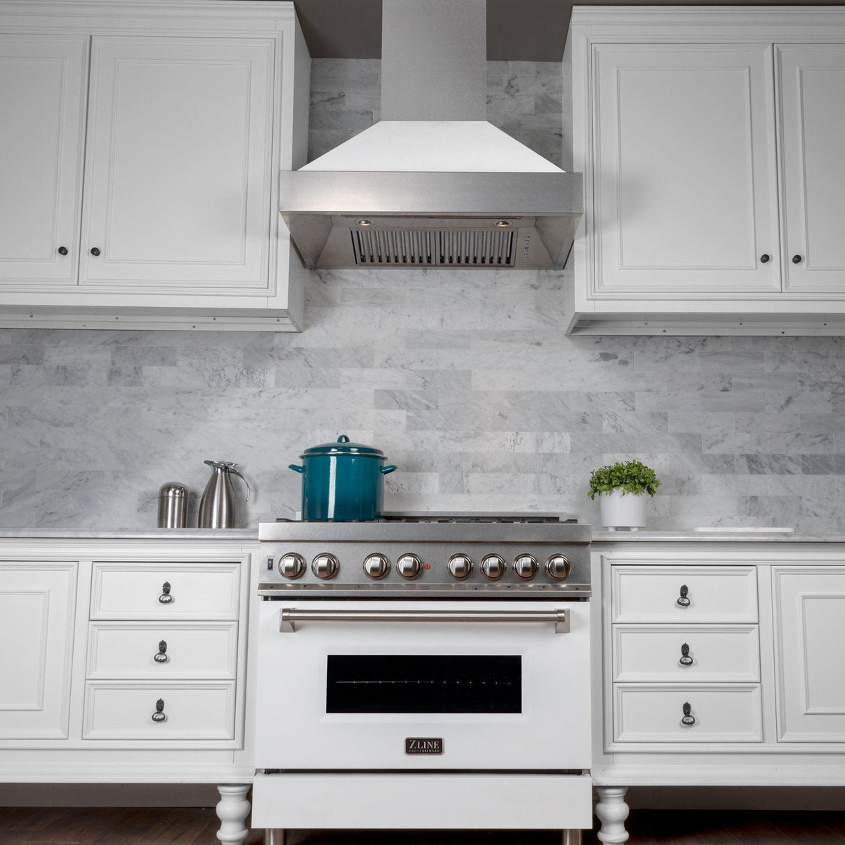 ZLINE DuraSnow Stainless Steel Range Hood With White Matte Shell (8654WM) - (8654WM36)