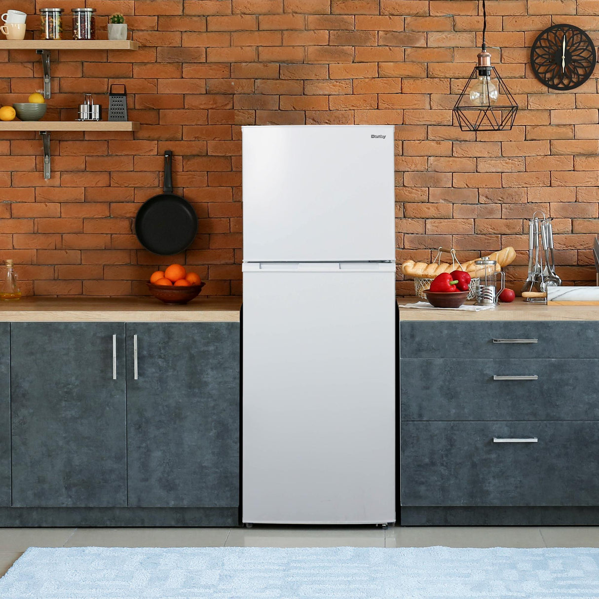 Danby 10.1 cu. ft. Top Mount Apartment Size Fridge in White - (DFF101B1WDB)