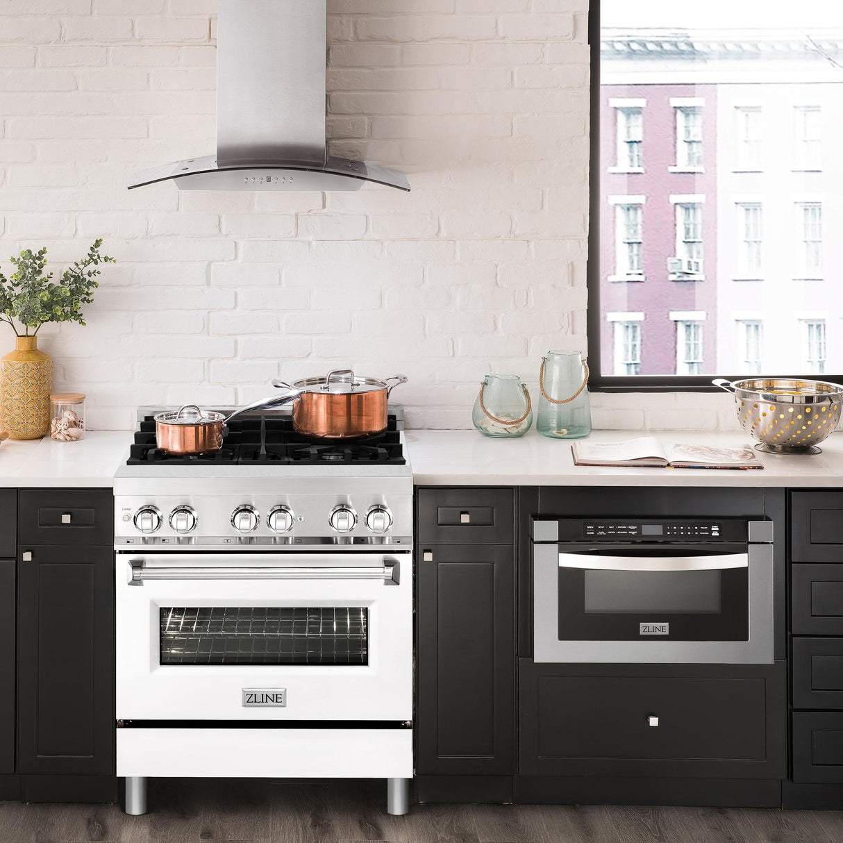 ZLINE 30 in. Dual Fuel Range with Gas Stove and Electric Oven in Stainless Steel (RA30) [Color: White Matte] - (RAWM30)