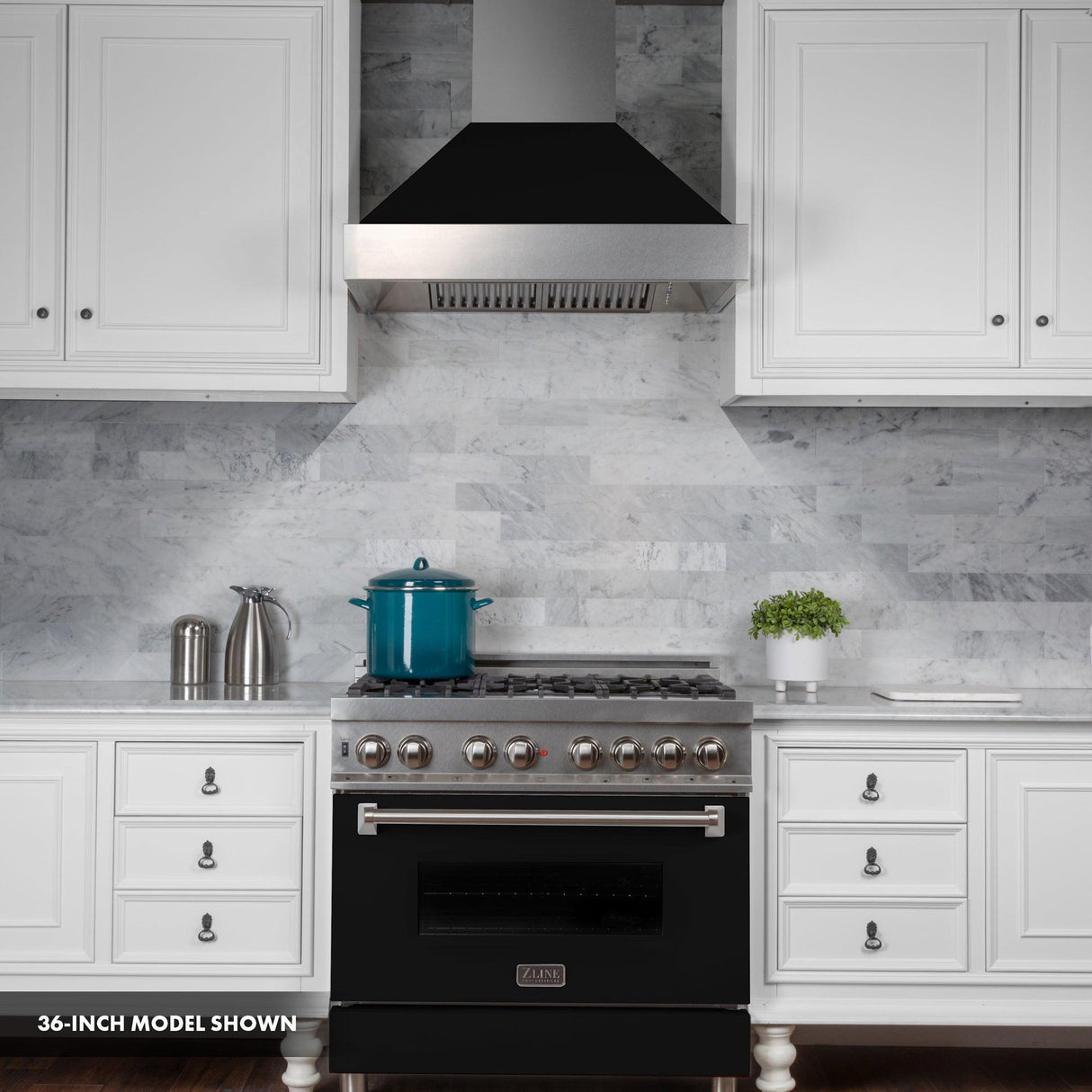 ZLINE 30 in. 4.0 cu. ft. Dual Fuel Range with Gas Stove and Electric Oven in All DuraSnow Stainless Steel with Color Door Options (RAS-SN-30) [Color: Black Matte] - (RASBLM30)