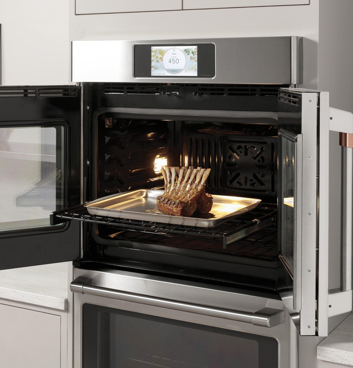 Caf(eback)(TM) Professional Series 30" Smart Built-In Convection French-Door Double Wall Oven - (CTD90FP2NS1)