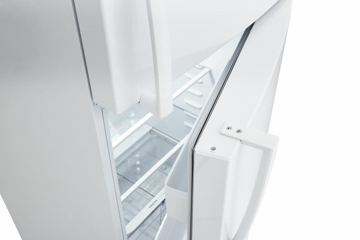 Frigidaire 20.0 Cu. Ft. Top Freezer Refrigerator - (FFHT2022AW)