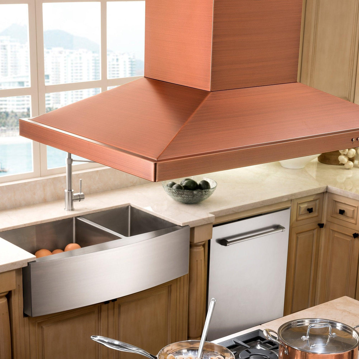 ZLINE 36 in. Designer Series Copper Island Mount Range Hood (8KL3iC-36) - (8KL3IC36)