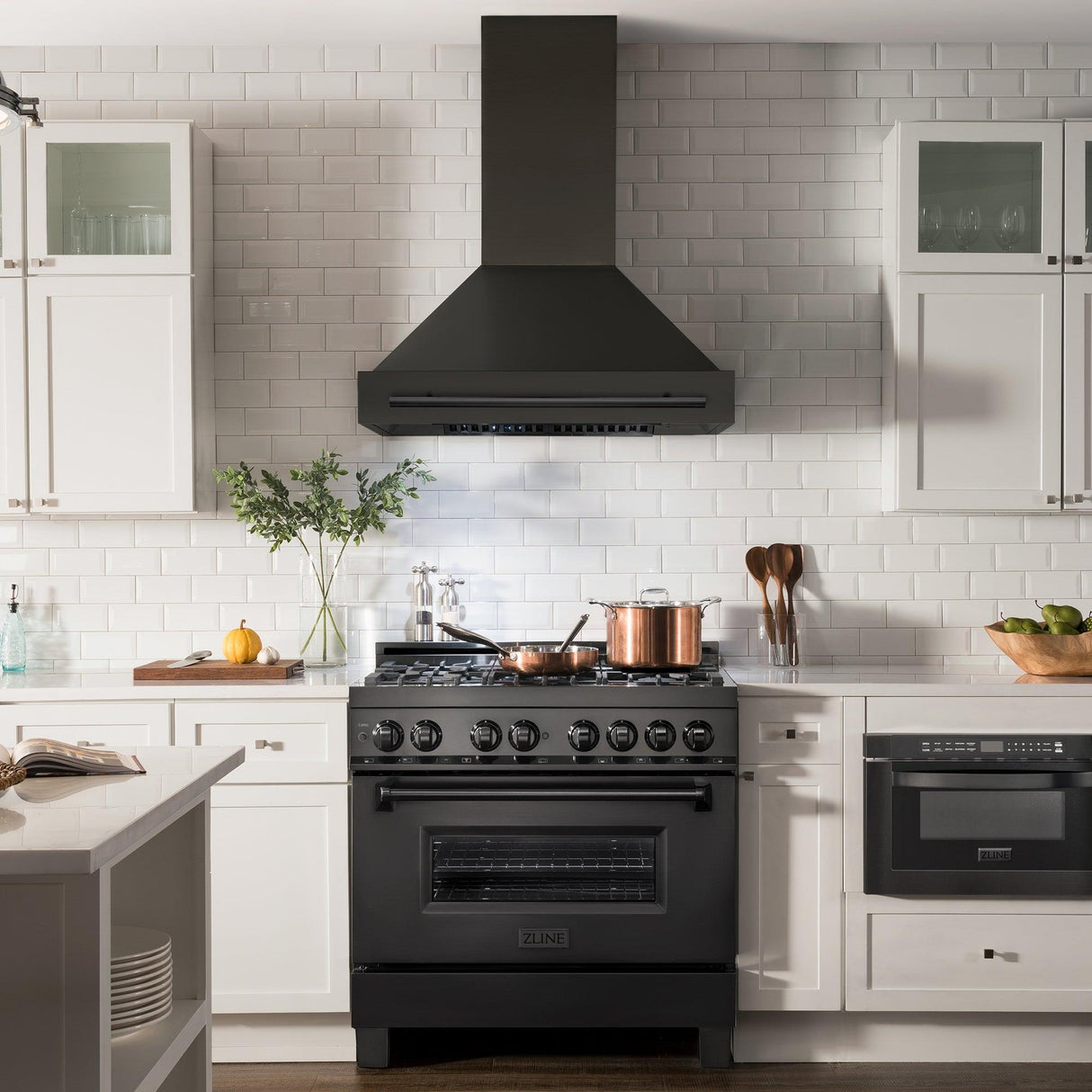 ZLINE Black Stainless Steel Range Hood with Black Stainless Steel Handle and Size Options(BS655-BS) - (BS65530BS)