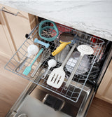 GE(R) ENERGY STAR(R) Front Control with Stainless Steel Interior Dishwasher with Sanitize Cycle - (GDF650SMVES)